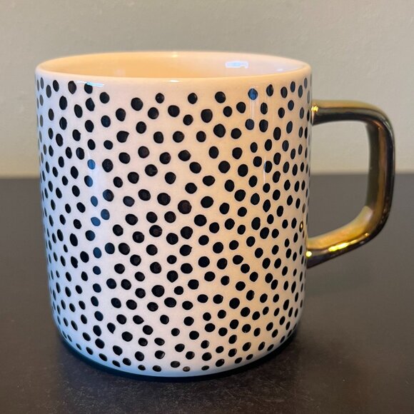 THYME & TABLE Black Dotted Stoneware Mug with Metallic Gold Rectangular Handle - Picture 4 of 11